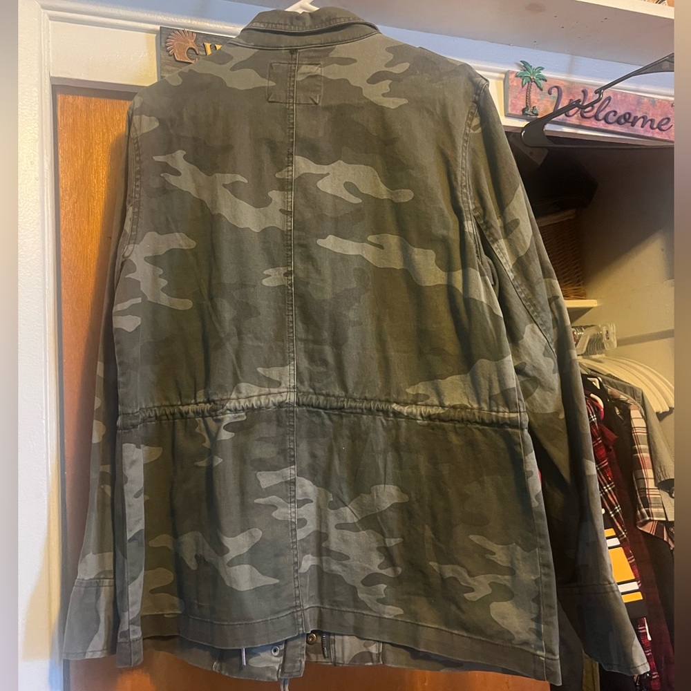 Camo Jacket - Picture 3 of 4